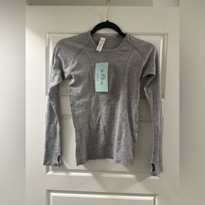 Bare Activewear Workout Top size 4